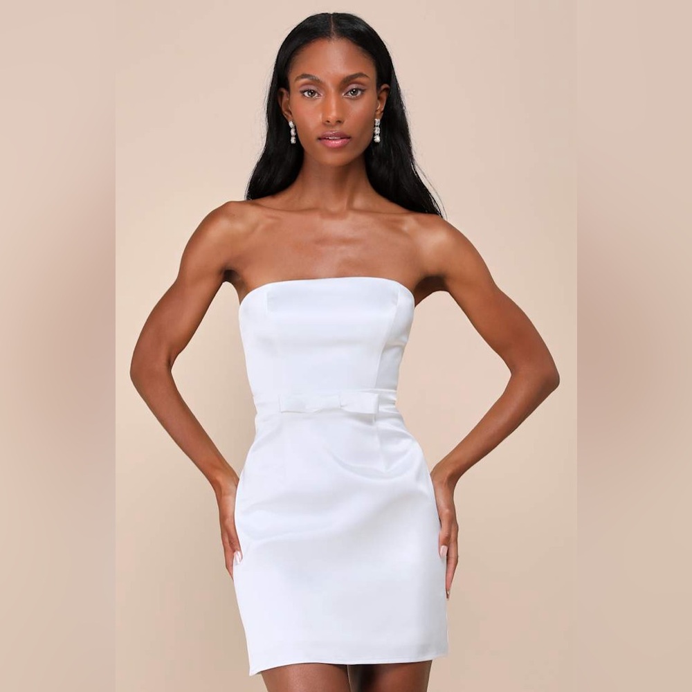 Lulu’s Women’s Satin Strapless Bow Mini Dress Adorable Chicness White Sz Medium